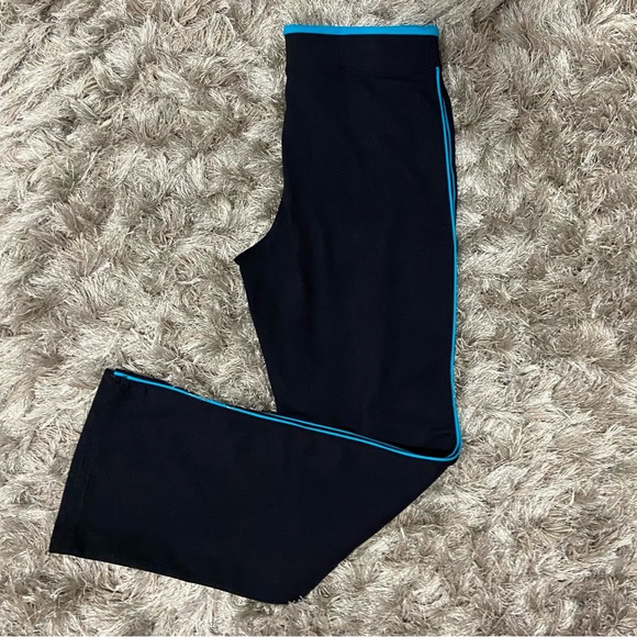 Danskin women black and blue piping wide leg yoga pants. Size M(8-10). Used. - Picture 4 of 8